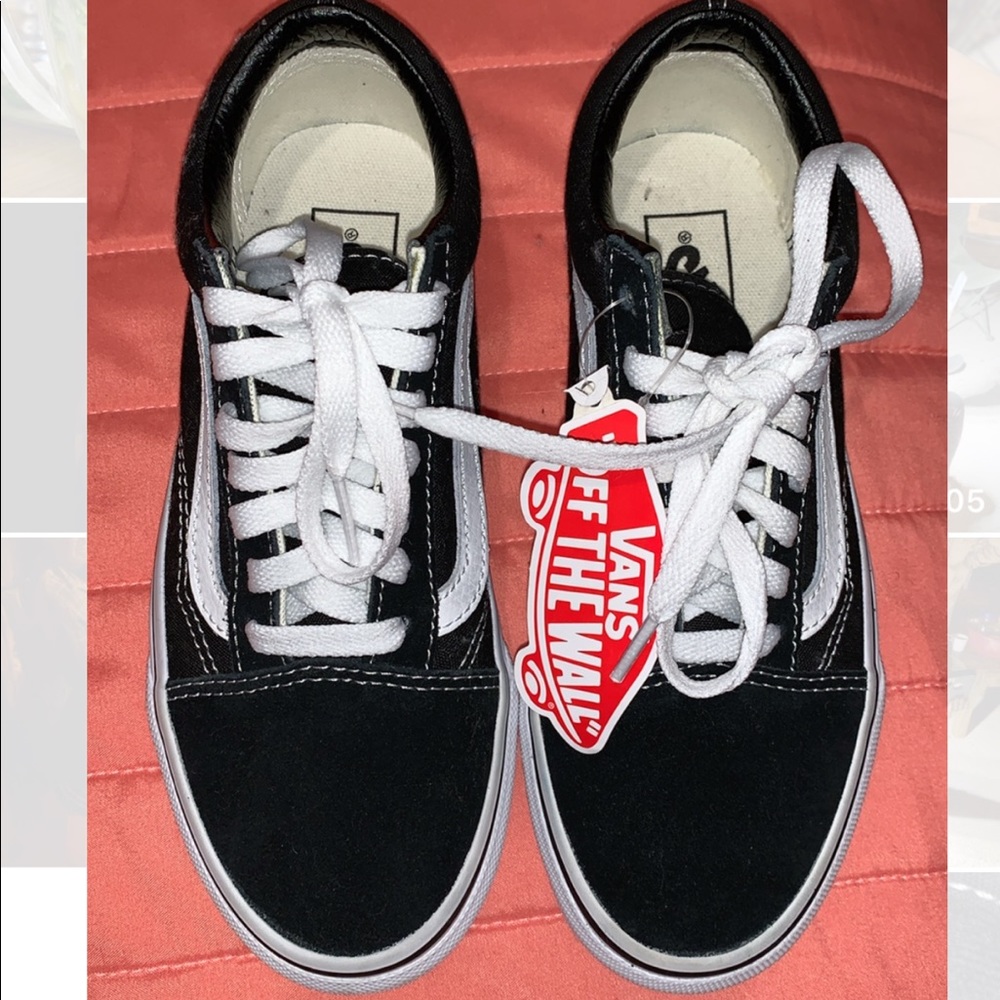 NEW VANS OLD SCHOOL